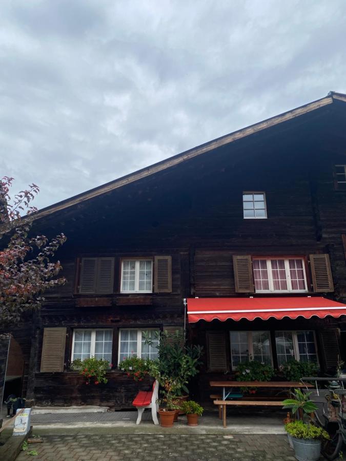 Uncle Eric'S Chalet Matten bei Interlaken Экстерьер фото