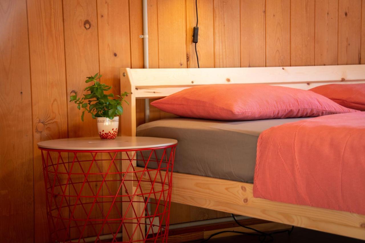 Uncle Eric'S Chalet Matten bei Interlaken Экстерьер фото