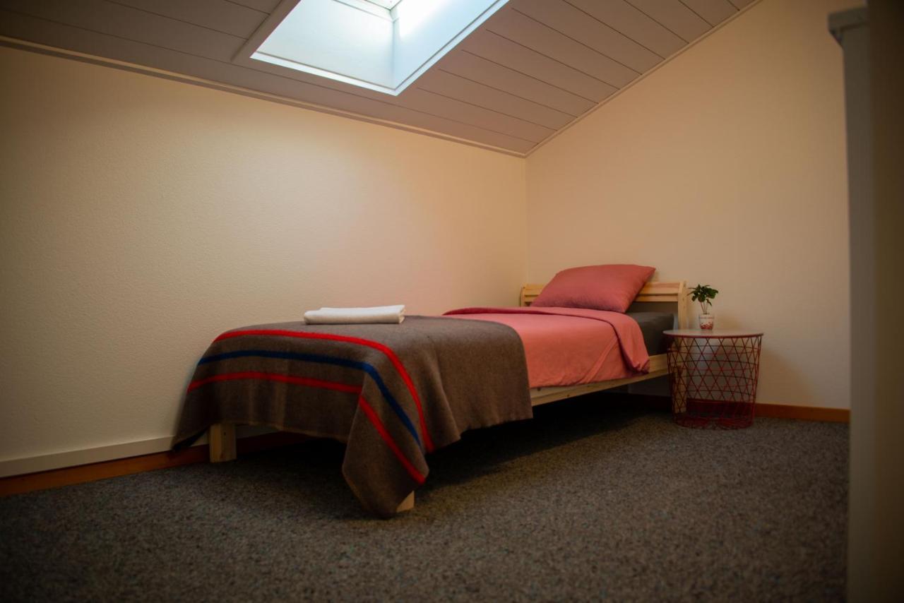 Uncle Eric'S Chalet Matten bei Interlaken Экстерьер фото